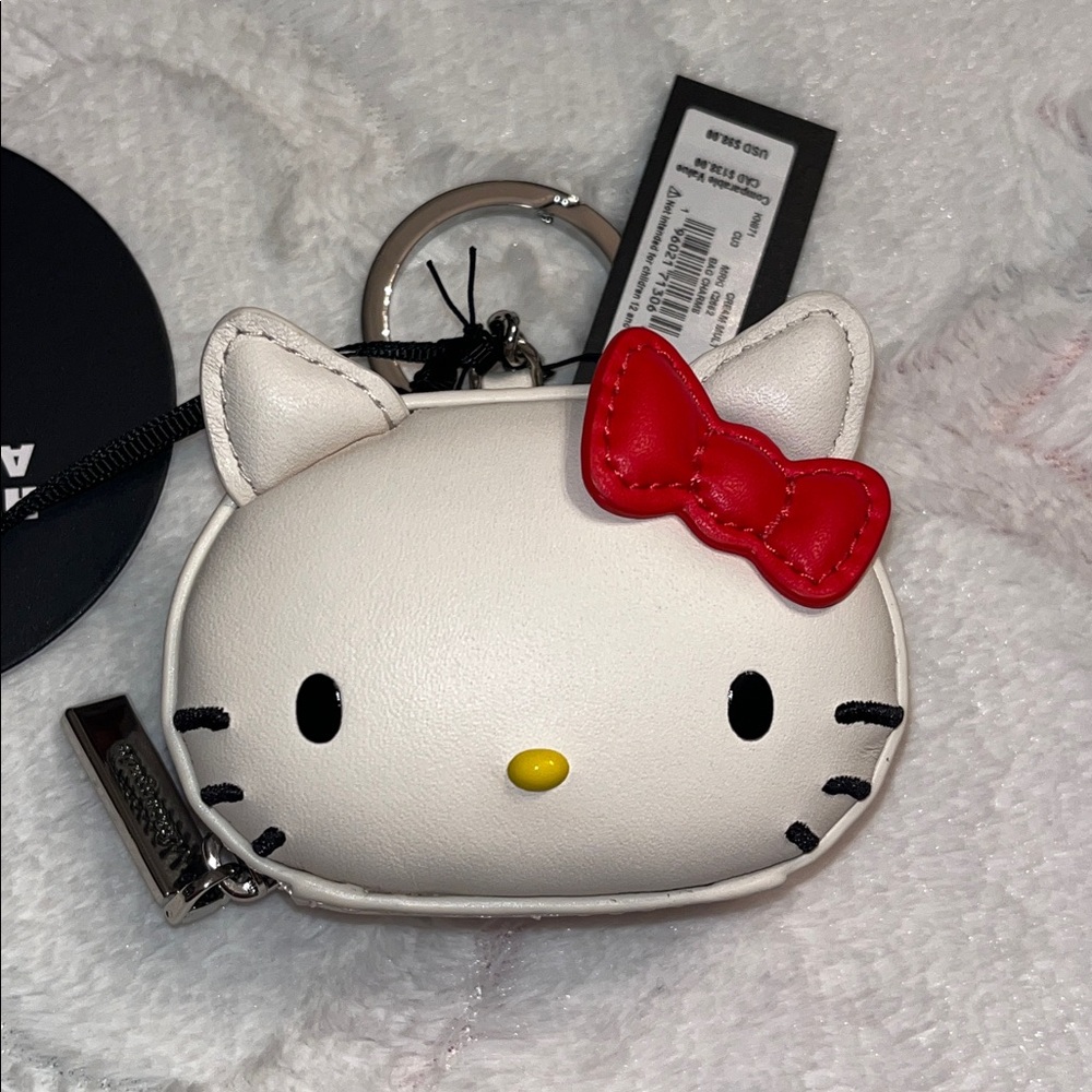 kate spade NWT! 3D Hello Kitty Bag Charm - Hello Kitty & Friends Ltd Release - Picture 13 of 14